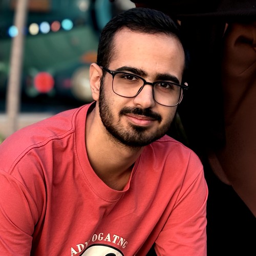 حسین اکبری
